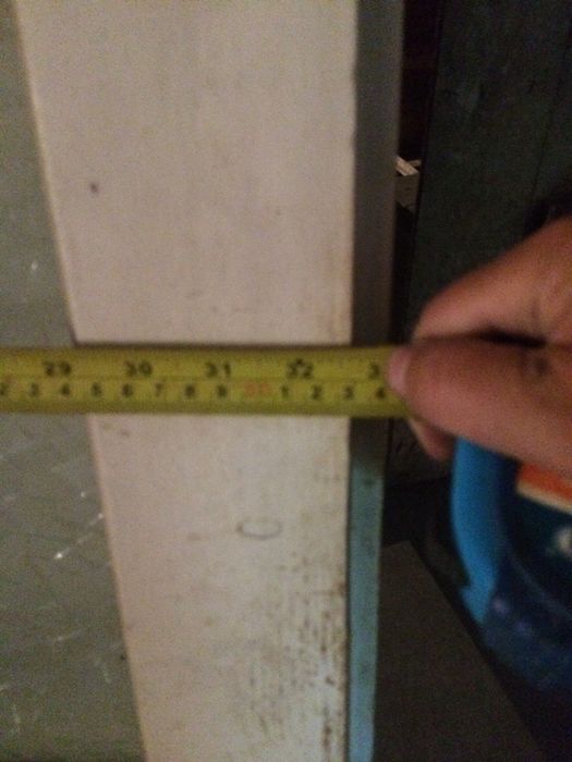 vand usi lemn clasic