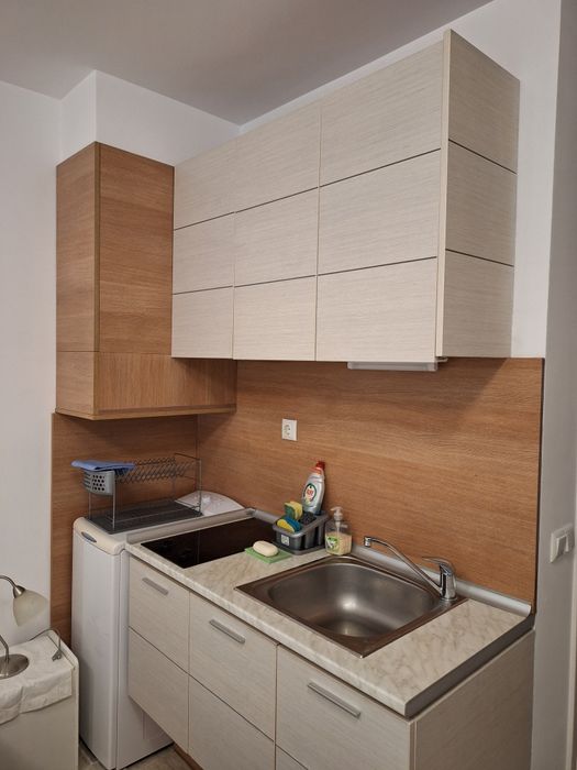 Продавам  студио