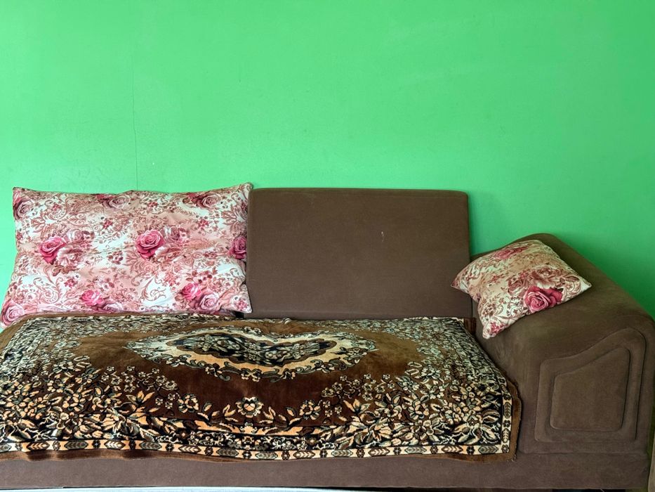 Продам диван и 2 кресла