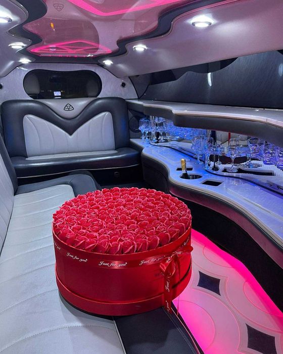 Limuzine de inchiriat de la 350 lei/ora - inchiriere limuzina nunta