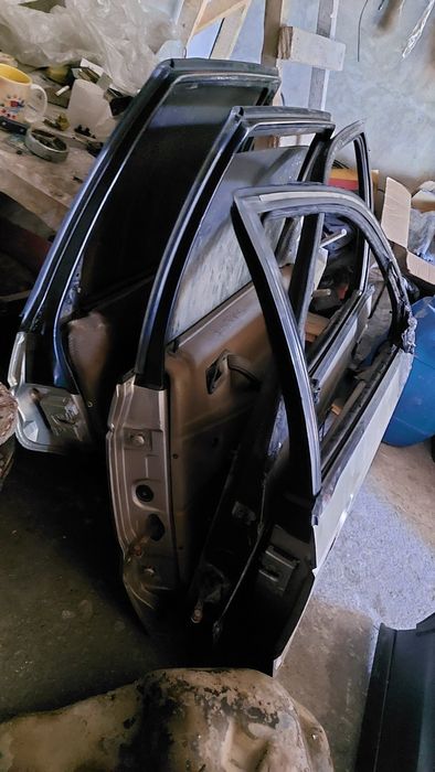 Запчасти на Volkswagen Passat B3