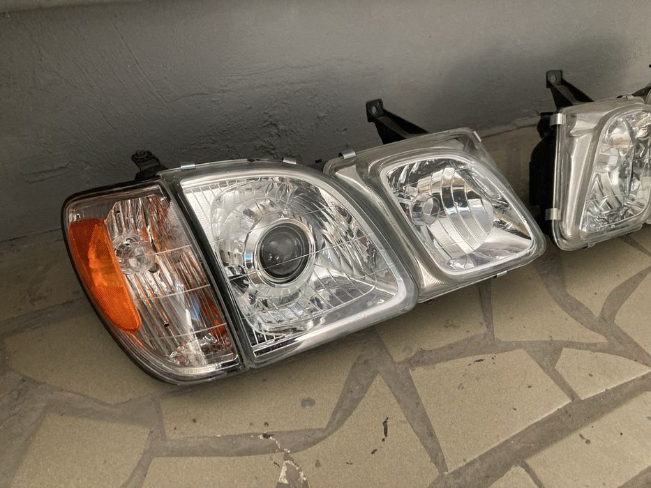 Фары Лексус LX470 / Lexus LX470