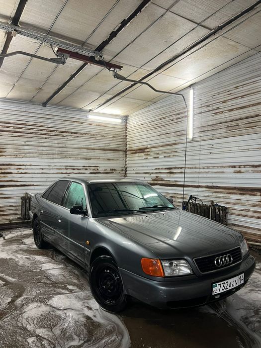 Продам Audi a6 с4