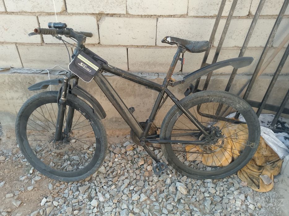 Velik velosipedd