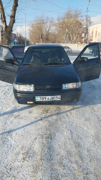 Продам ваз 21124