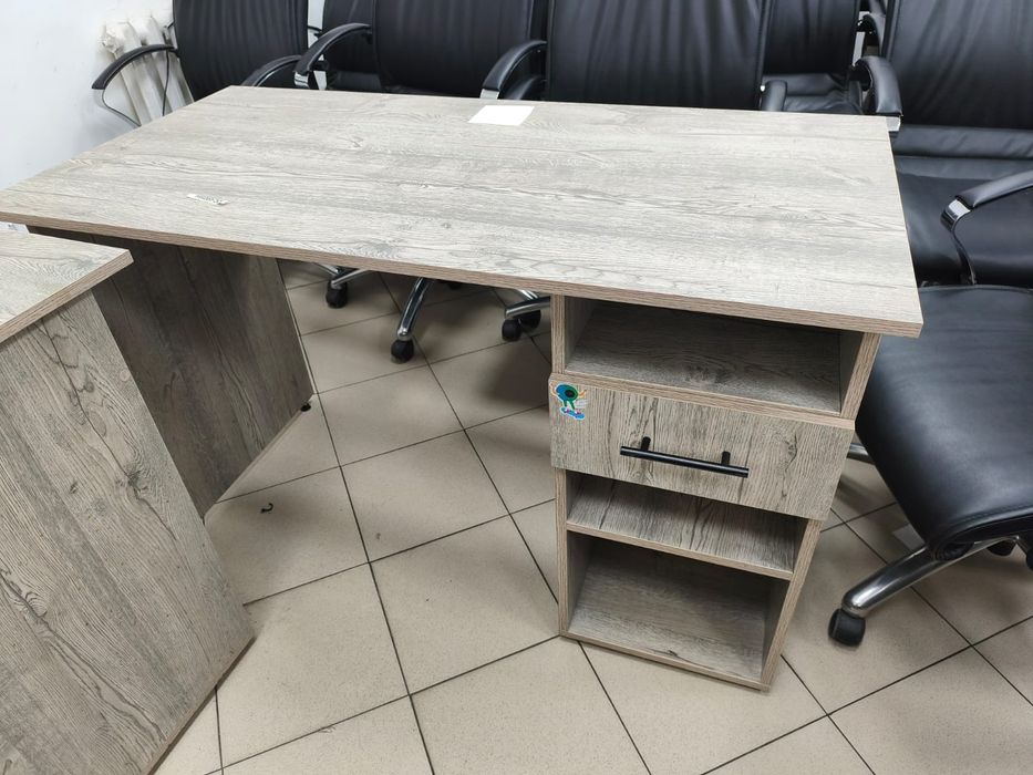 Офисная мебель б/у