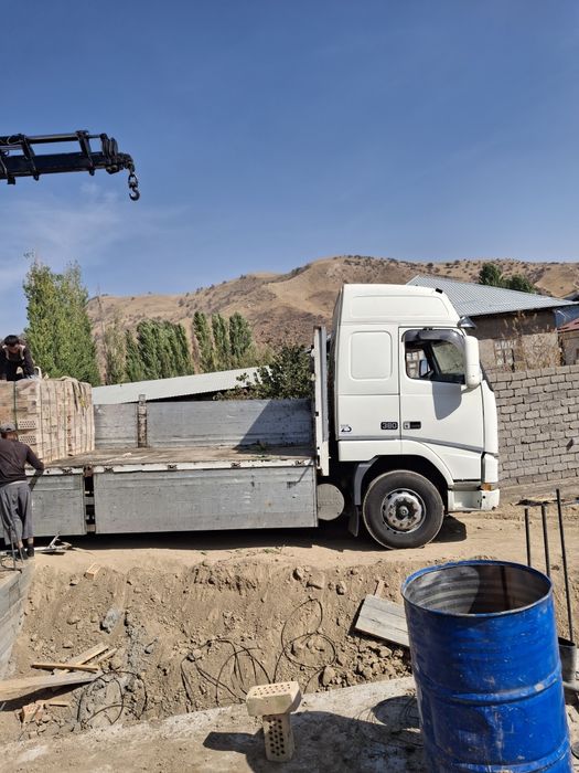 Kran manipuliyator volvo fh12 sotiladi 2000 yilda ishlab chiqarilgan