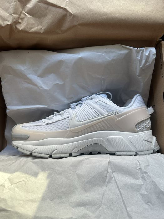 Adidasi Nike zoom vomero roam noi