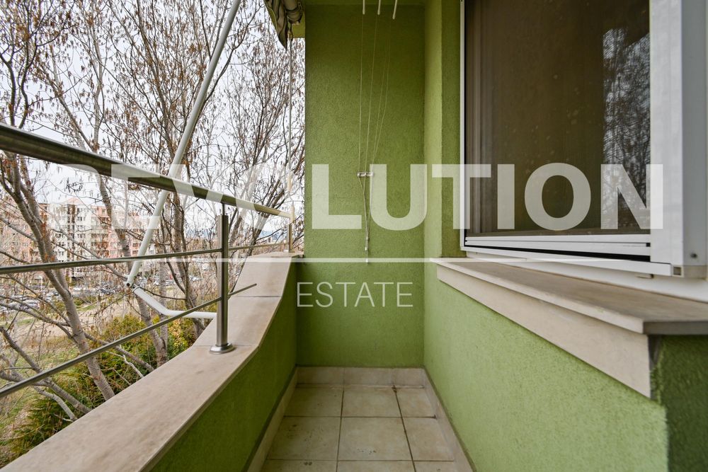 Дава се под наем Тристаен апартамент в София, Студентски град - 86 кв.м за 750 € - Снимка #9