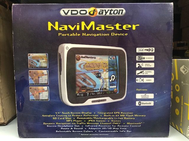 Navigatie Navimaster VDO Dayton pn2050 7711422397 MP3, 3.5" touch display, 12 calale gps, cu jocuri, rutare vocala, Bluetooth, 65MB memorie,