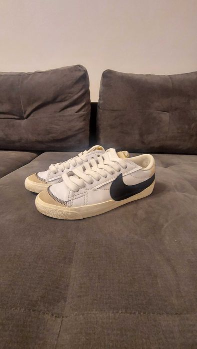 Nike Sportswear Ниски маратонки 'BLAZER 77 JUMBO' в Бяло