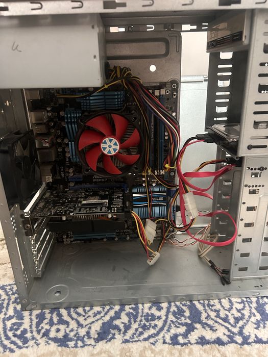 Комп сатылады срочно