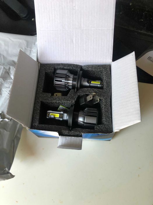 LED крушки H4 NovSight N39 – 6000K
