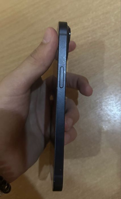 Продам iPhone 14 256 гб