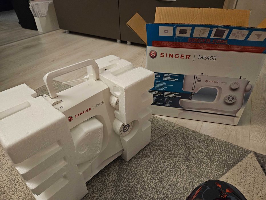 Vand masina cusut Singer M2405