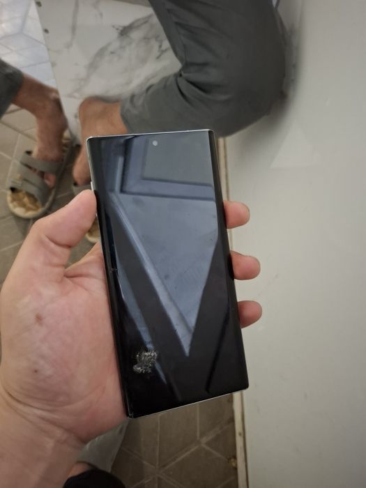 Galaxy Note 10 // 256 Gb