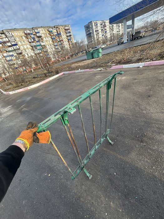 Продам богажники на авто.