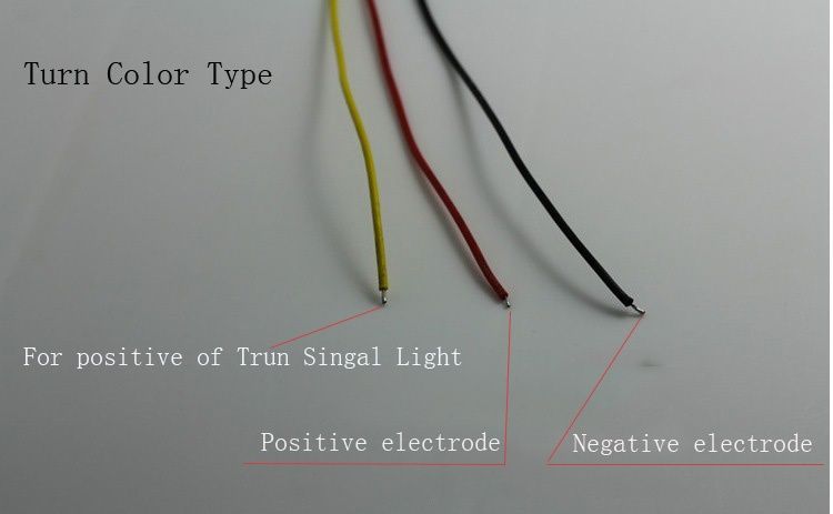 Дневни светлини DRL с функция мигач/бягащи мигачи.
