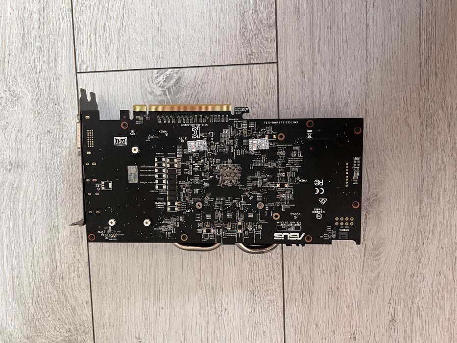 ASUS RX 570 4GB DDR5 dvi only