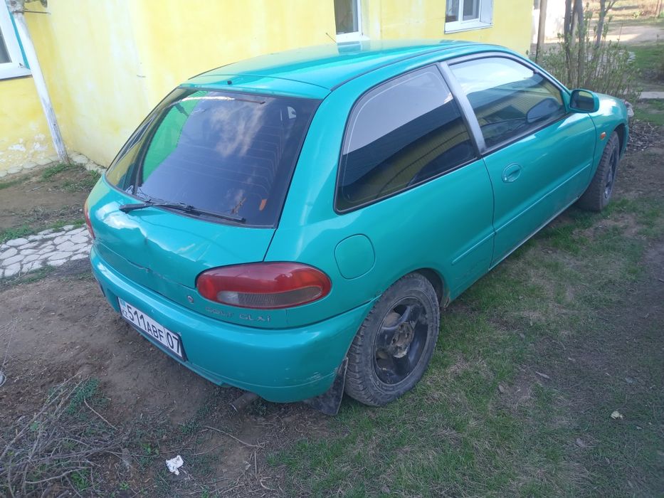 Mitsubishi Colt 1995