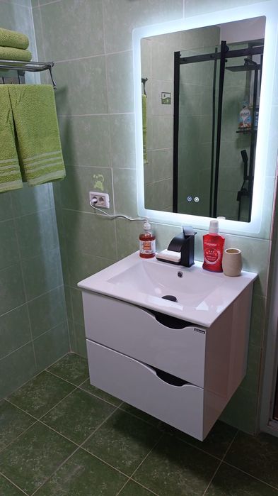 Inchiriez garsoniera in regim hotelier complet mobilata decomandat