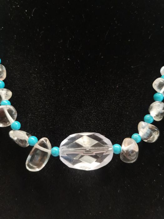 Колие естествени камъни