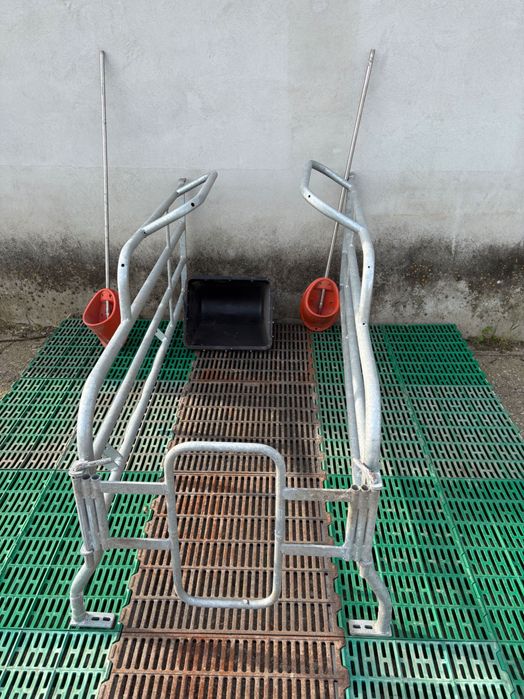 Vand boxă de fătare completă.