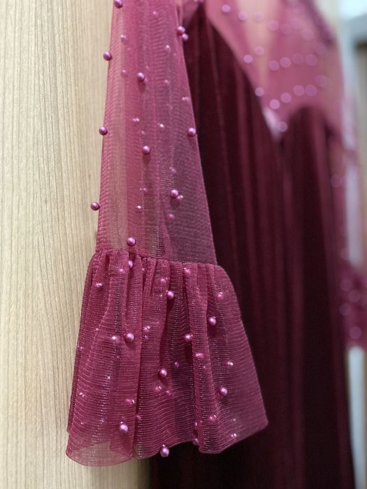 Rochie vișinie din catifea