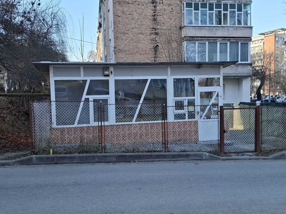 Spațiu comercial de închiriat