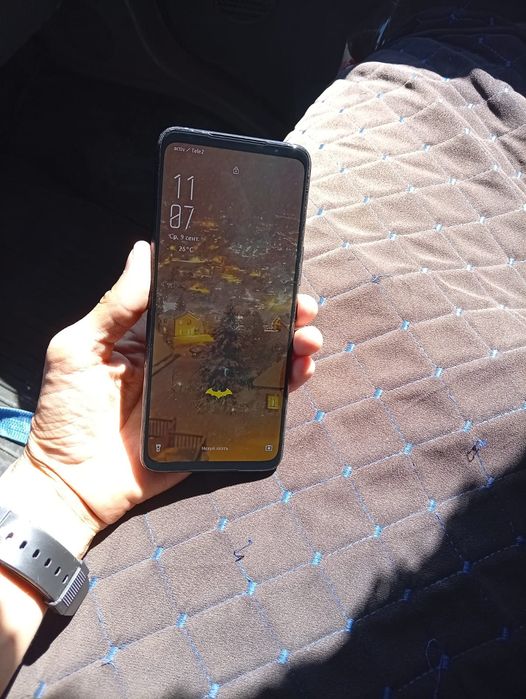 Asus Rog Phone 6 Batman Edition