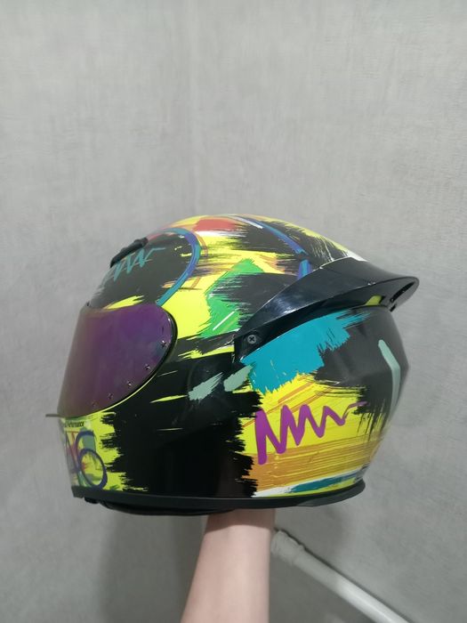 Продам шлем для скутера или мотоцикла