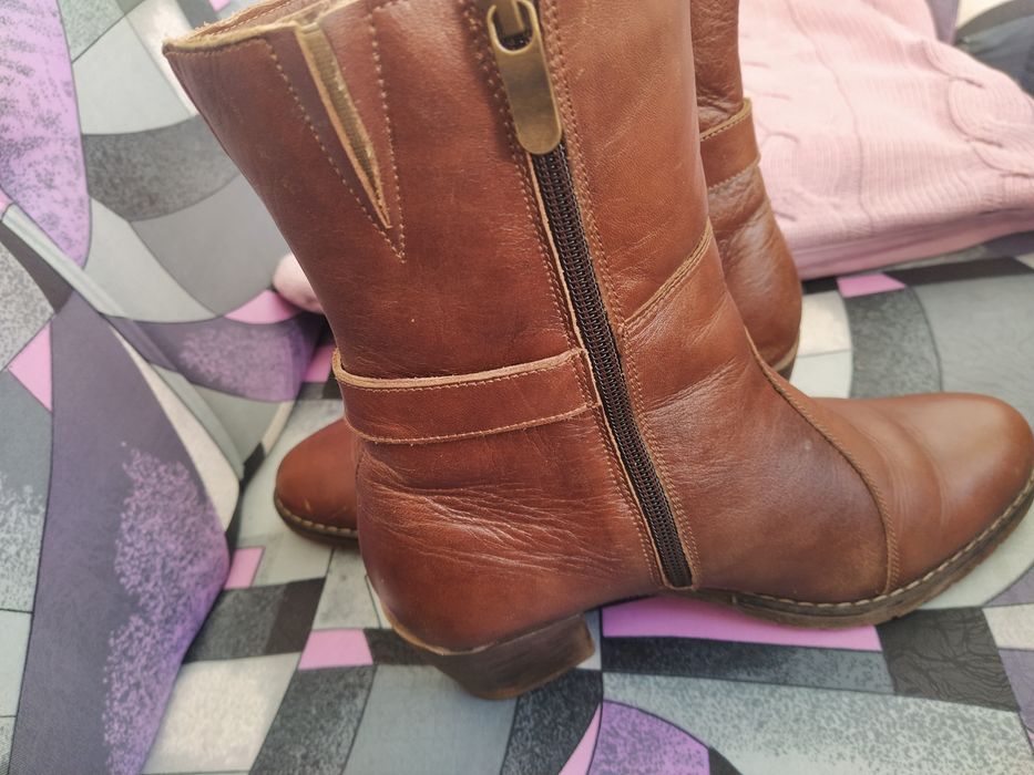 37 номер,естествена кожа боти Грация стил