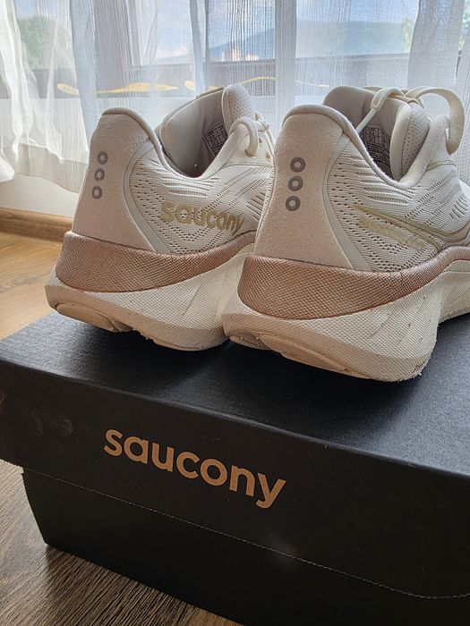 Saucony Ride 18 W Vanilla