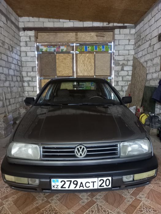Продам Volkswagen Vento в отличном состояние.