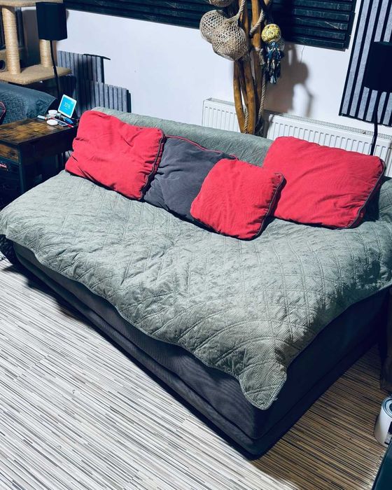 Canapea modulară super confortabilă (4 metri) + Perne și Pături incluse!