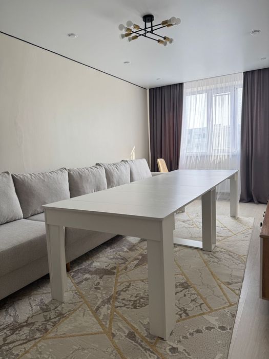 Стол срочно со скидкой