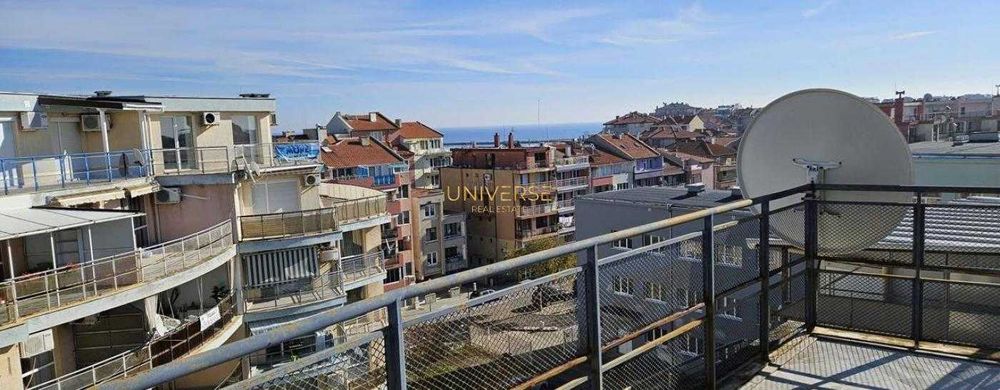 Продава се Тристаен апартамент в Поморие - 116 кв.м за 1156 €/кв.м - Снимка #13