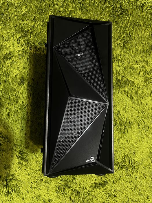 Корпус ПК aerocool