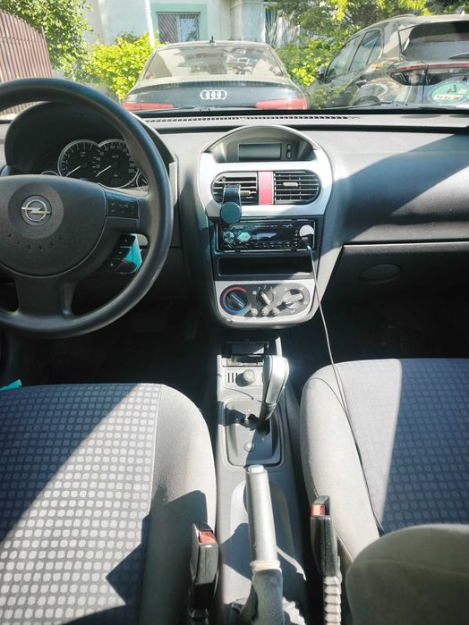 Vând Opel CORSA C