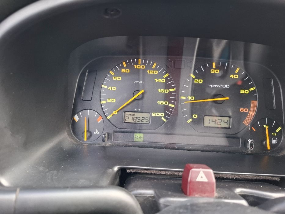 Сеат ибиза 1,4 бензин