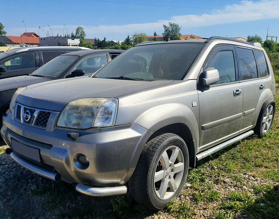 Dezmembram NISSAN  X-TRAIL