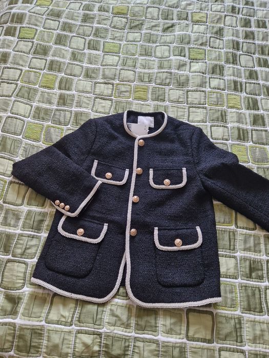 Стилно дамско сако