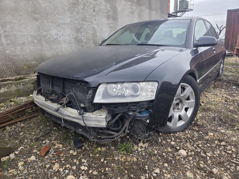 Dezmembrez audi a8 4x4