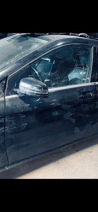 Portiera stanga fata mercedes b class w246