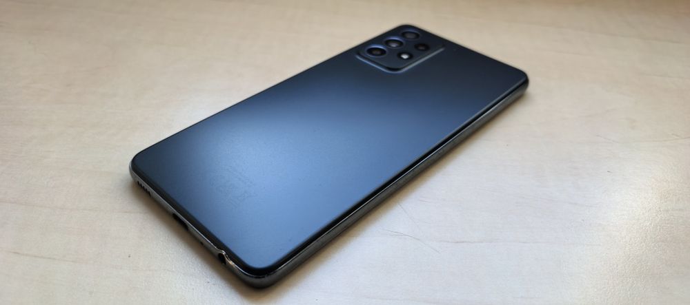 Samsung Galaxy A52s_128GB_6GB Ram_Dual SIM_120Hz Display