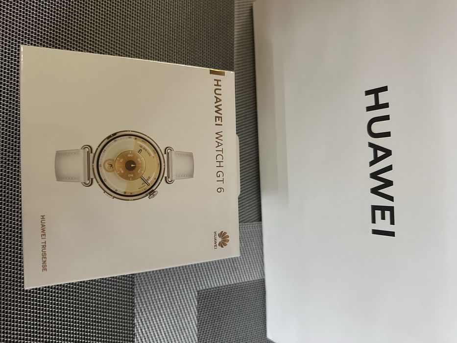 Часовник - Huawei Watch GT 6 - нов