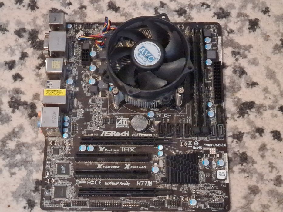 Kit Placa de baza gaming ASRock H77M  I5 Ram 8Gb
