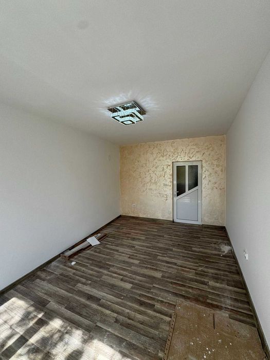 Отремонтиран Тристаен Апартамент за Продажва, гр.Търговише, кв.Идеален Център - снимка 6