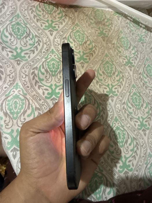 Iphone15_pro _sotladi