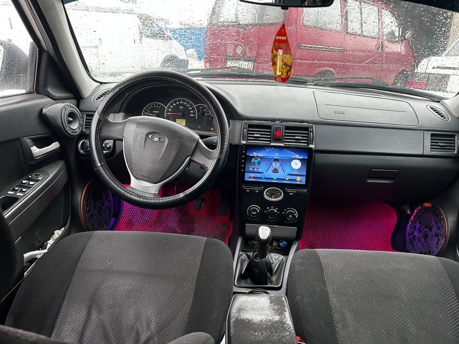 Продам приору полный люкс